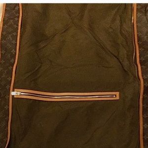 Louis Vuitton Luggage Garment Bag